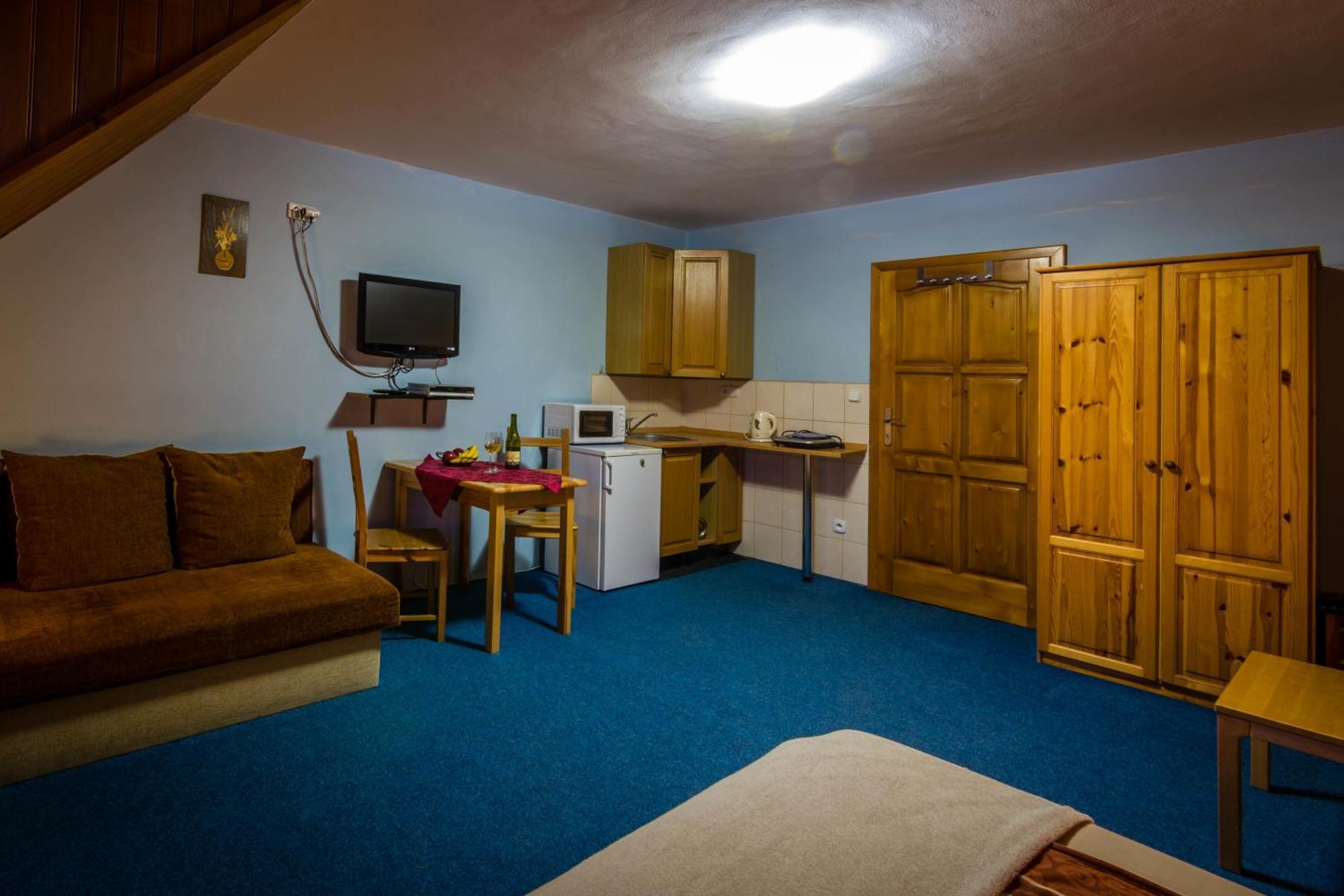 Apartmany Centrum Pavčina Lehota Zimmer foto