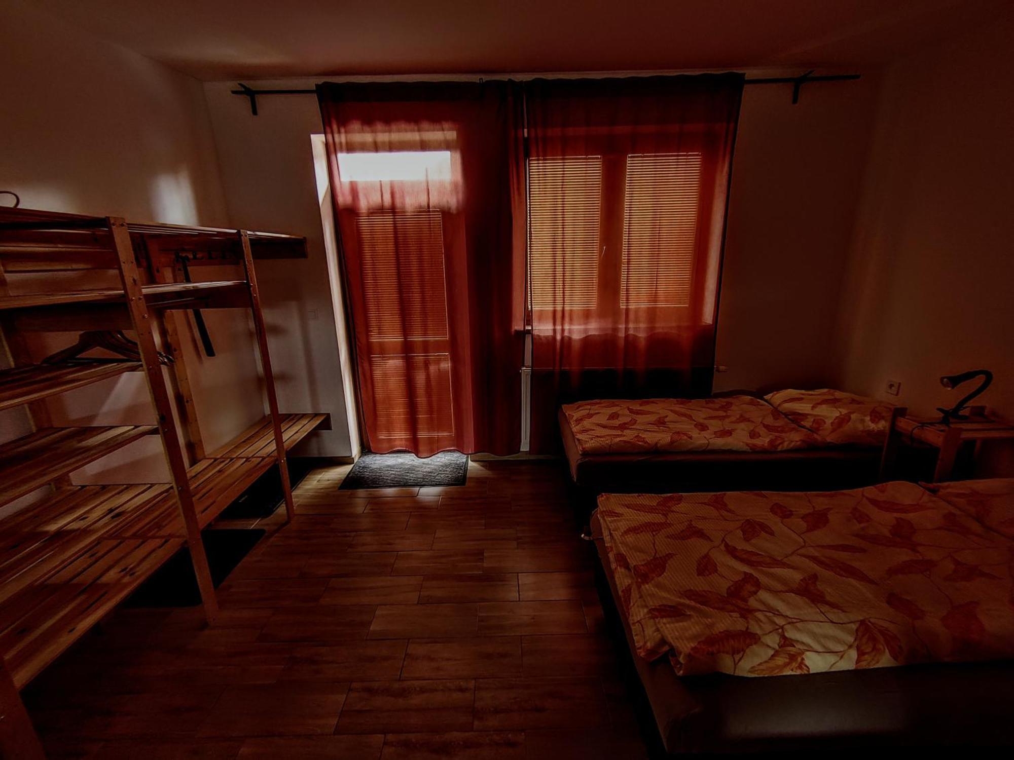 Apartmany Centrum Pavčina Lehota Zimmer foto